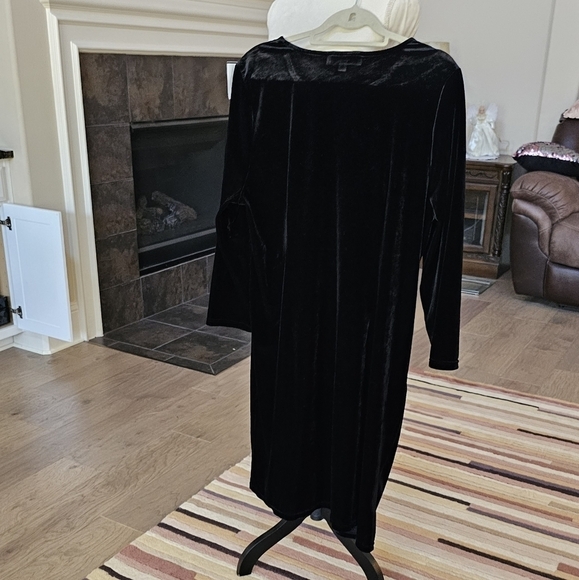 Nwot Eloquii black velvet dress knee length size20 - Picture 7 of 11
